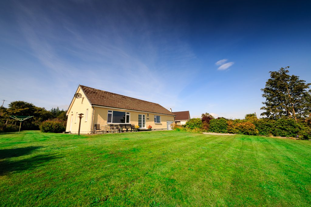 Garden and Fingal Cottage